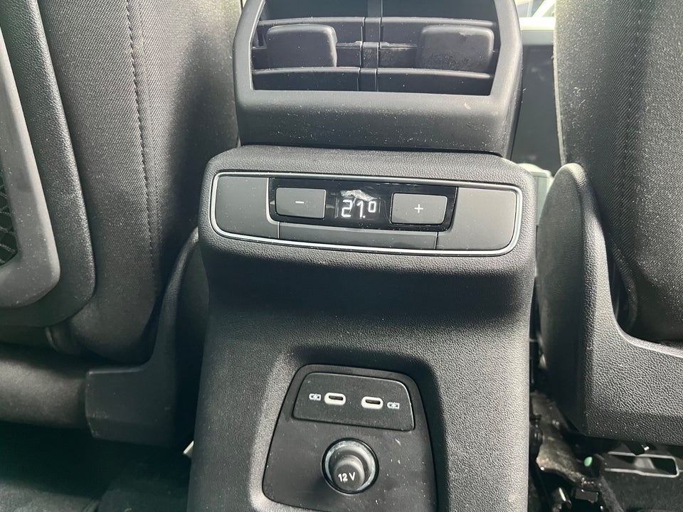Audi Q4 e-tron 40 Attitude 5d
