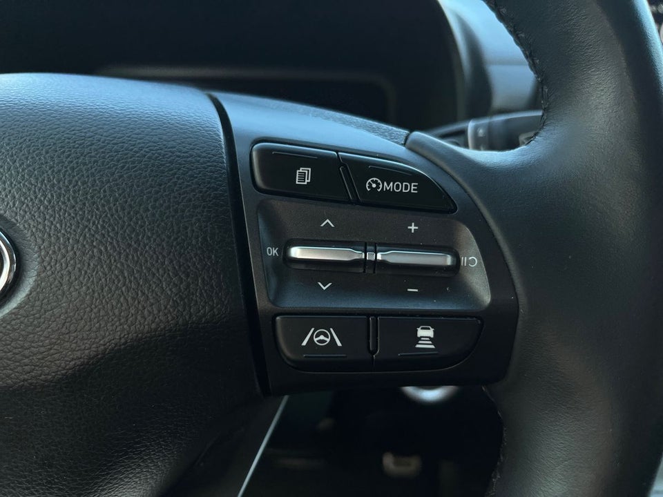 Hyundai Kona 64 EV Advanced 5d
