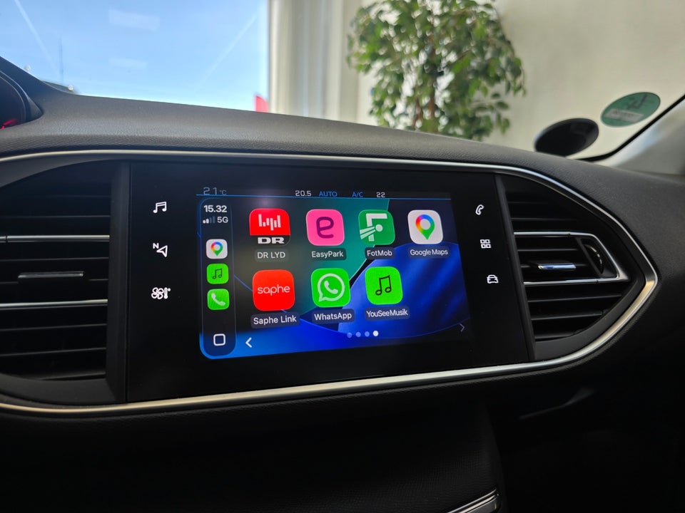 Peugeot 308 1,5 BlueHDi 130 Prestige SW 5d