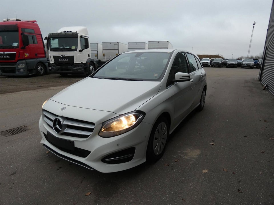 Mercedes B200 d 2,2 aut. Van 5d