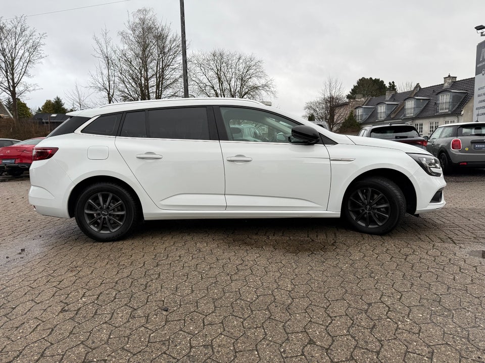 Renault Megane IV 1,3 TCe 140 Limited Sport Tourer 5d