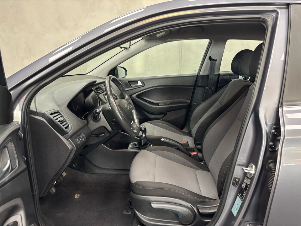 Hyundai i20 1,25 Vision 5d