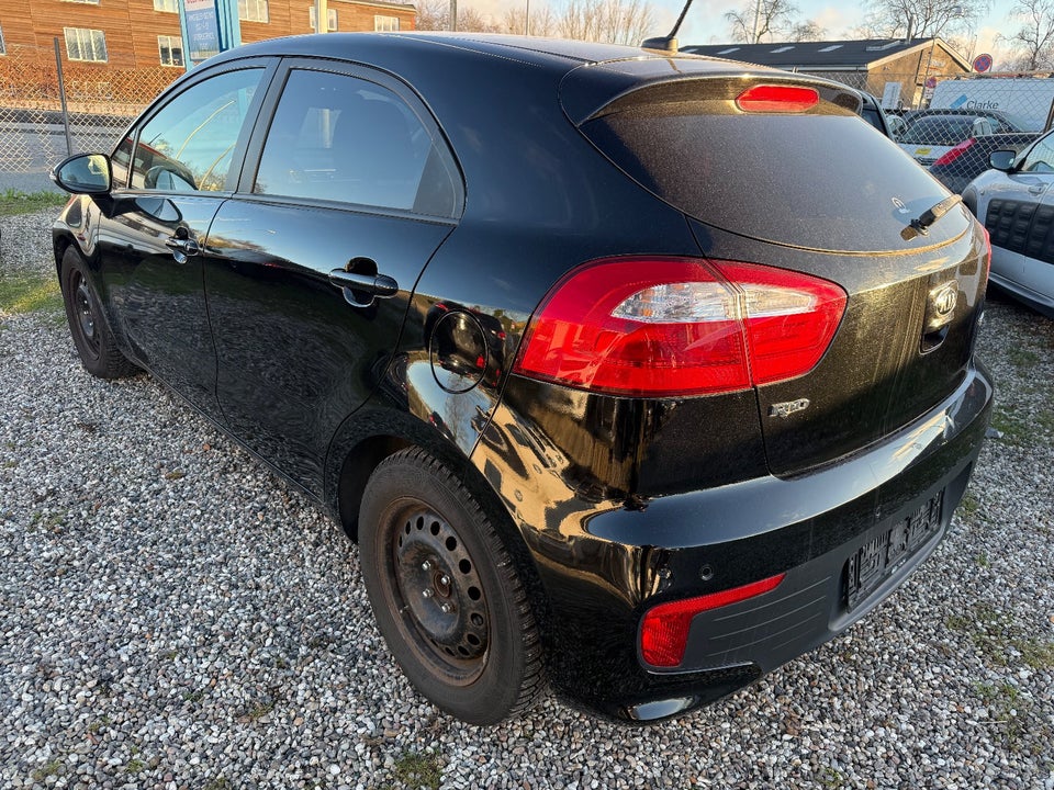 Kia Rio 1,2 CVVT Premium 5d