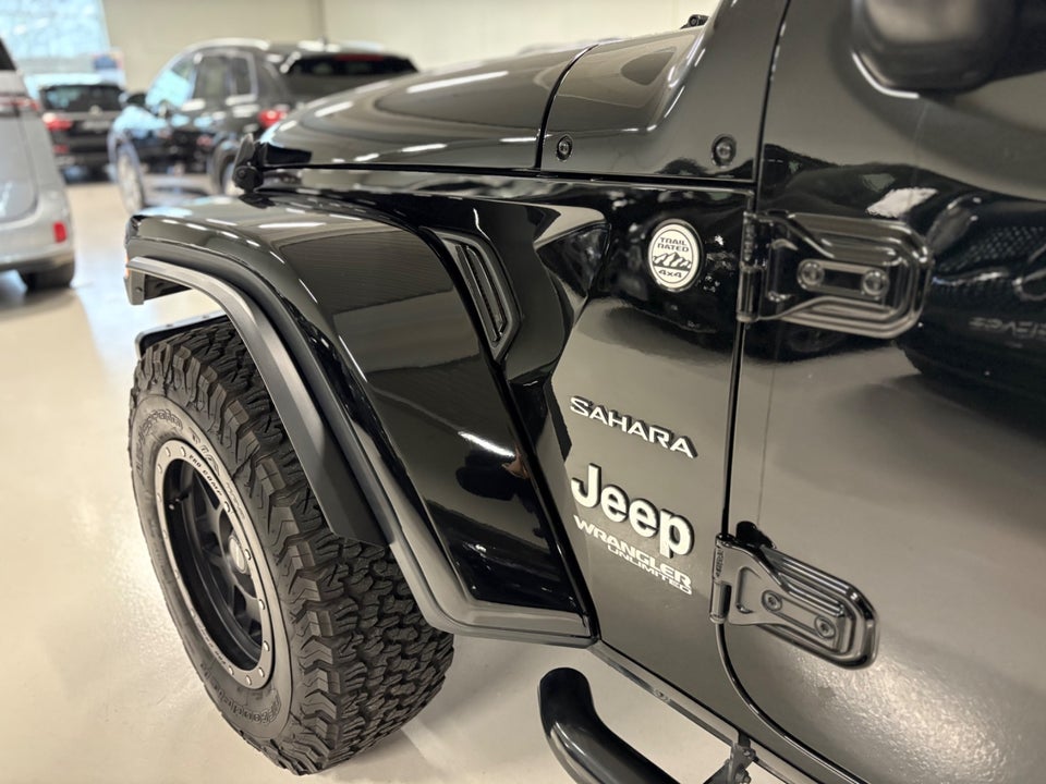 Jeep Wrangler Unlimited 2,0 T Sahara aut. 4x4 5d