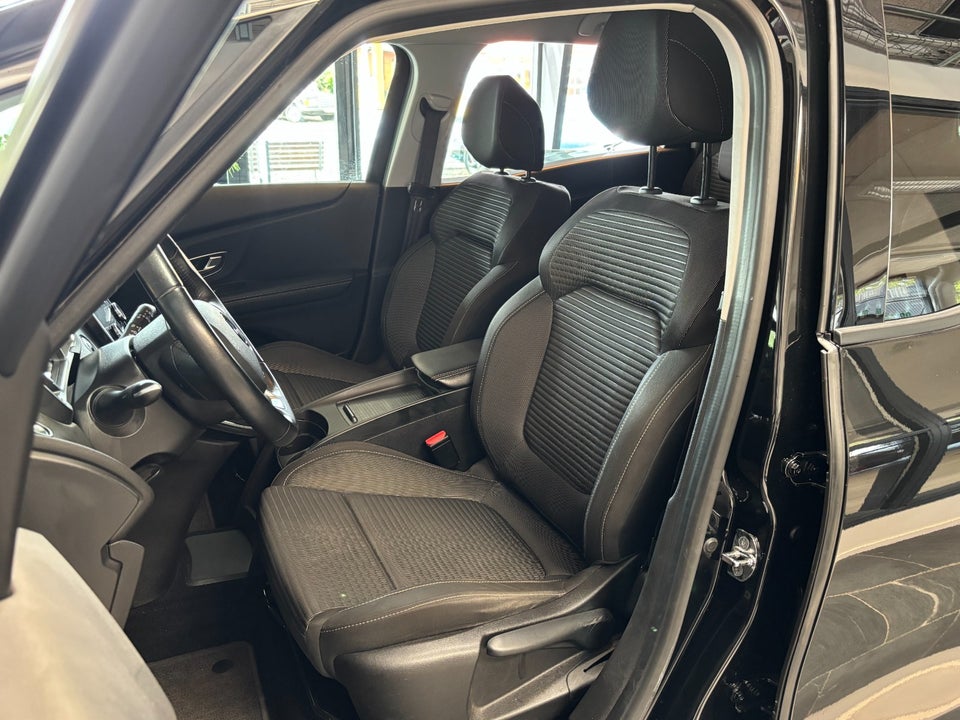 Renault Grand Scenic IV 1,7 dCi 120 Zen 7prs 5d