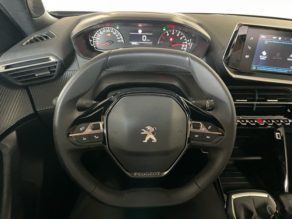 Peugeot 2008 1,2 PureTech 130 Vision Pack 5d