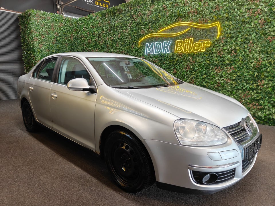 VW Jetta 1,4 TSi 140 Sportline 4d