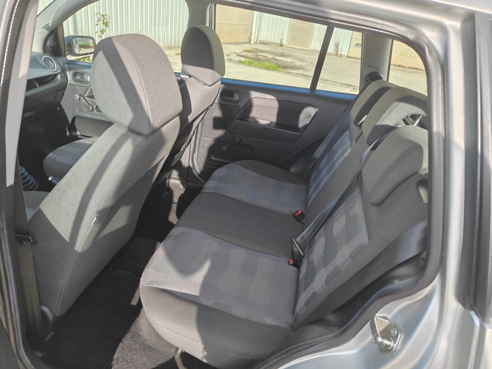 Ford Fusion 1,4 Trend 5d
