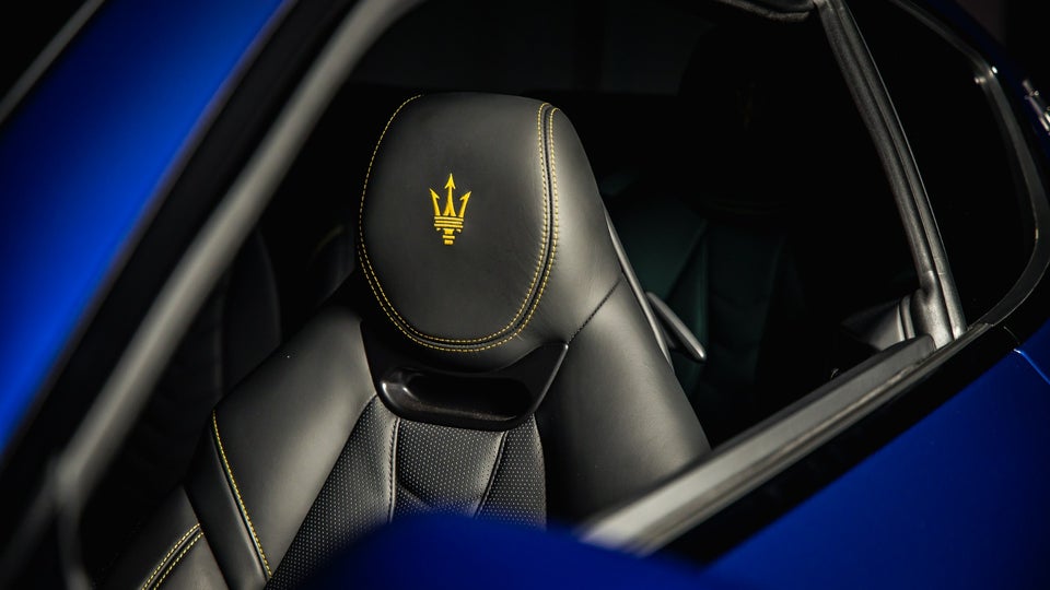 Maserati GranTurismo 3,0 V6 Trofeo aut. 2d