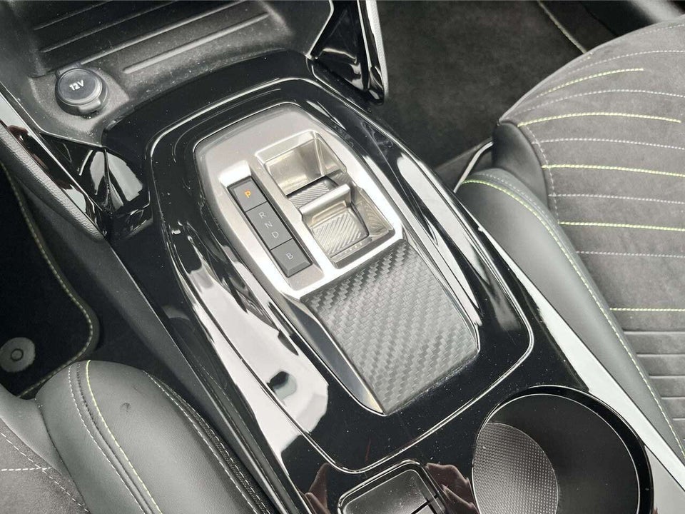 Peugeot e-208 54 GT Pack 5d