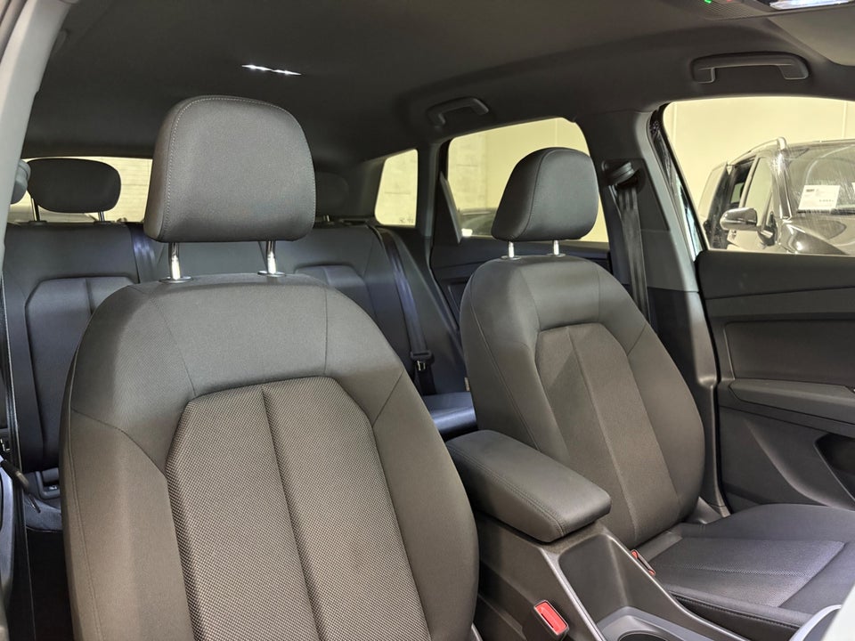 Audi Q4 e-tron 40 Advanced S-line 5d