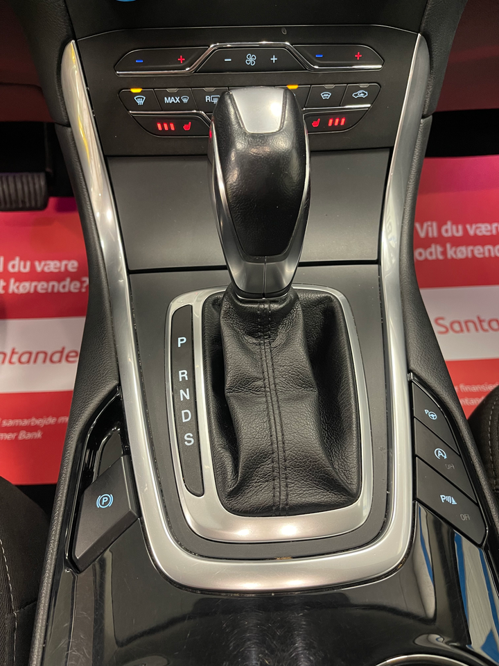 Ford S-MAX 2,0 TDCi 180 Titanium aut. 5d