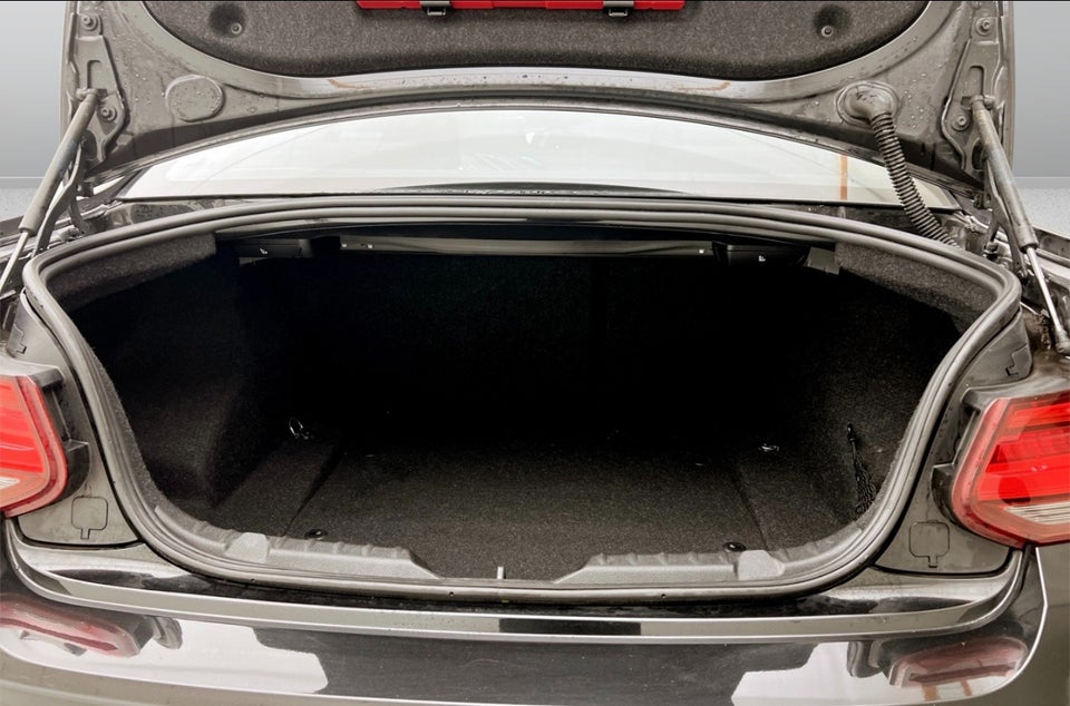 BMW 218i 1,5 Coupé Advantage aut. 2d