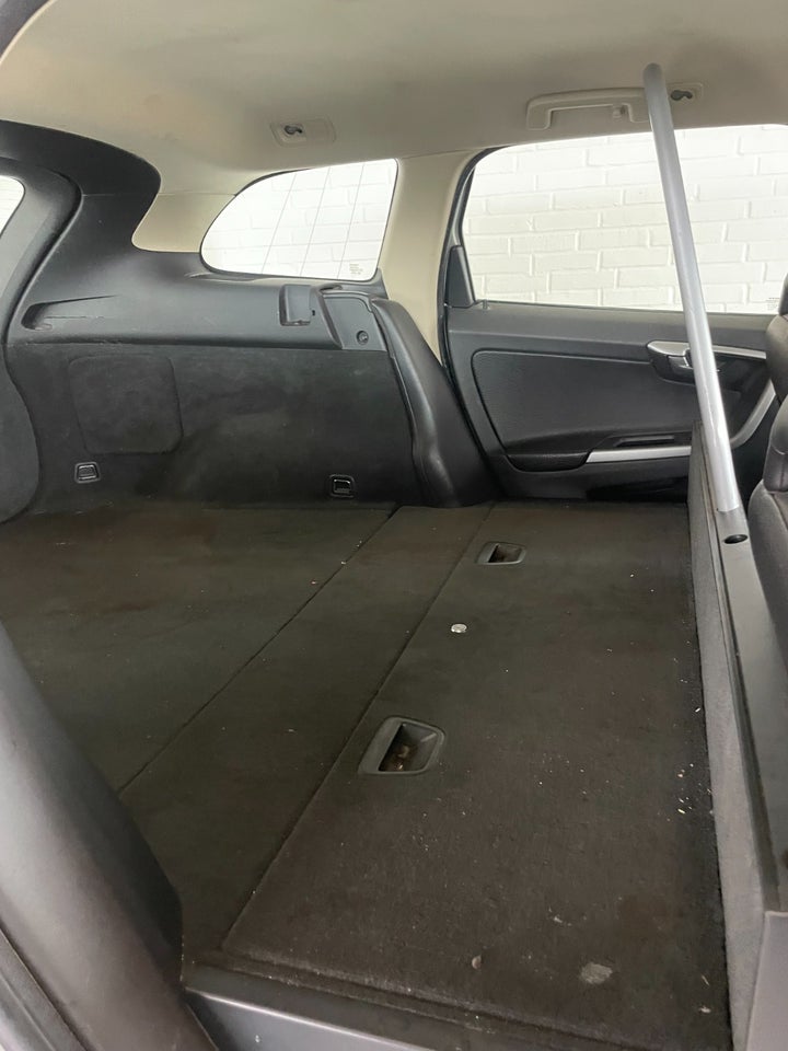 Volvo XC60 2,4 D5 163 Summun aut. AWD Van 5d