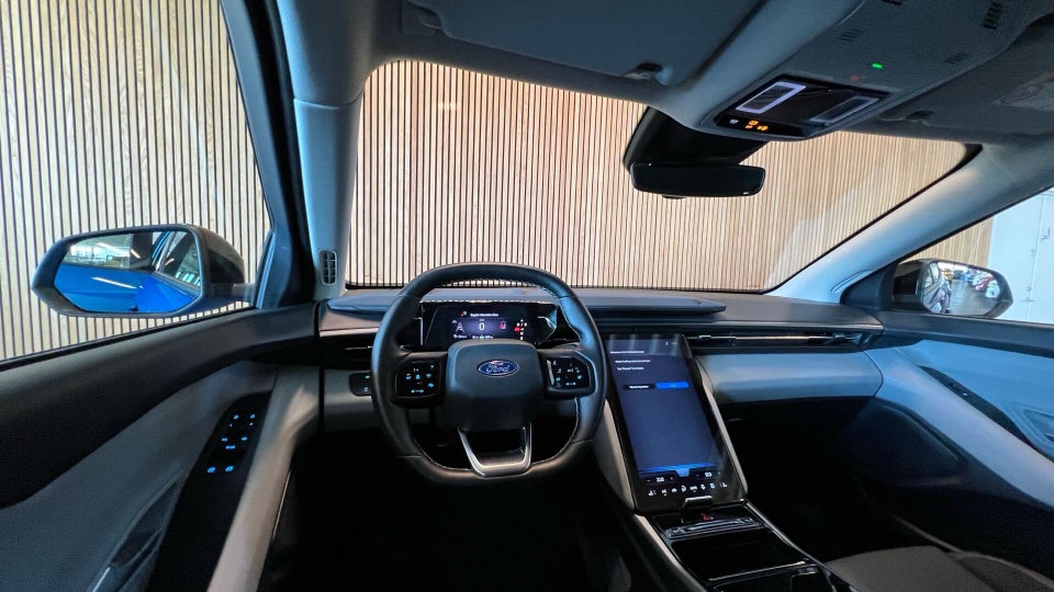Ford Explorer 77 Select Extended Range 5d