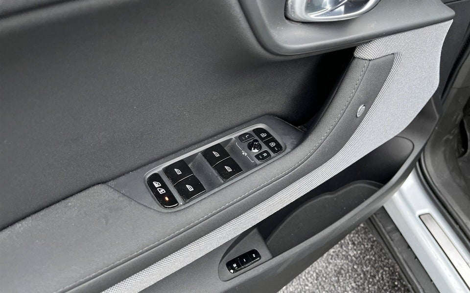 Polestar 2 Standard Range 5d