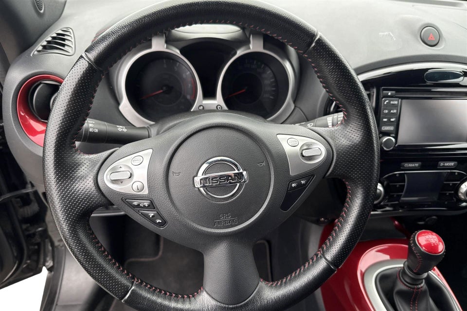 Nissan Juke 1,6 Tekna 5d