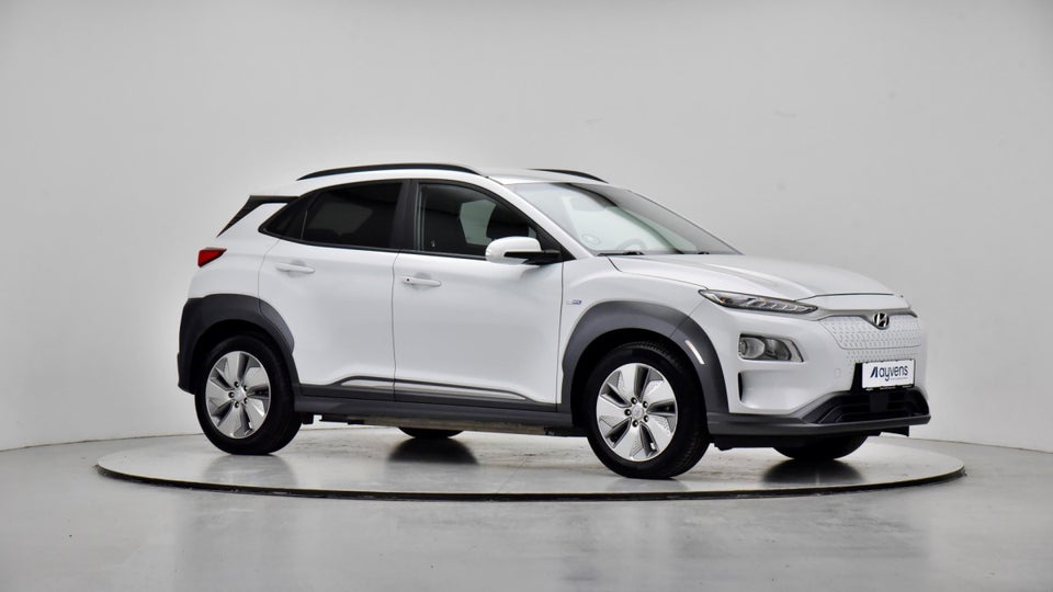 Hyundai Kona 64 EV Essential 5d