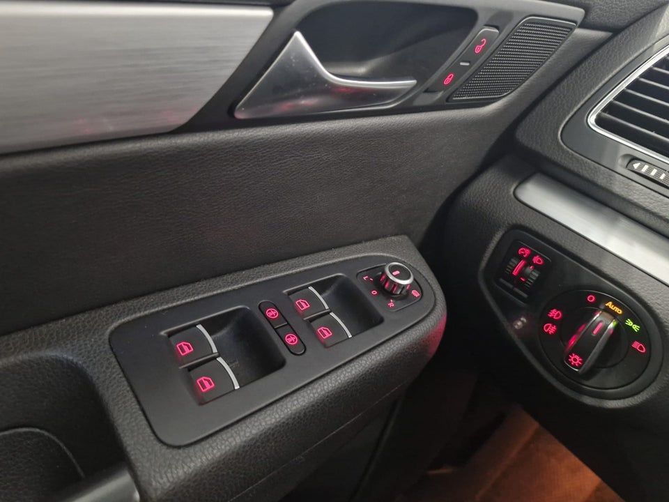 VW Sharan 2,0 TDi 140 Highline DSG BMT 7prs 5d