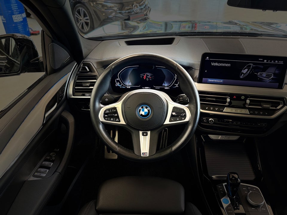 BMW iX3 Charged Plus M-Sport 5d