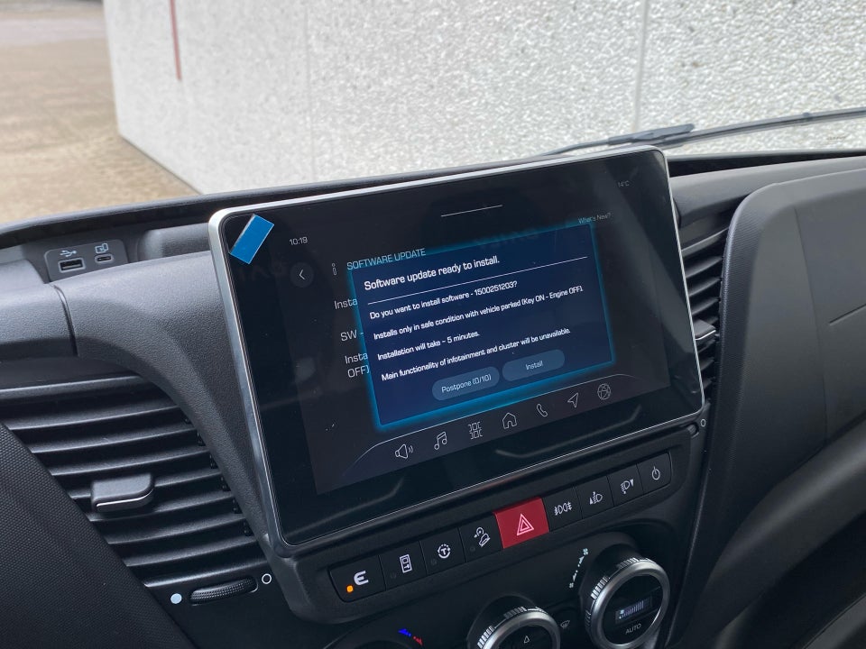 Iveco Daily 3,0 35S21 12m³ Van AG8