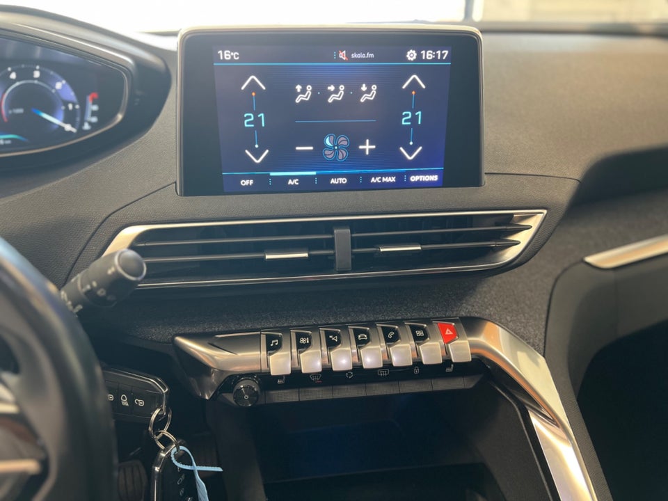 Peugeot 3008 1,5 BlueHDi 130 Allure 5d