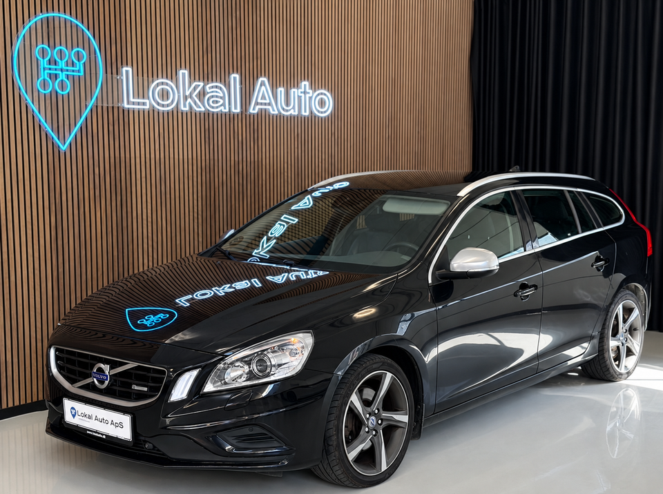 Volvo V60 2,4 D5 215 R-Design aut. AWD 5d