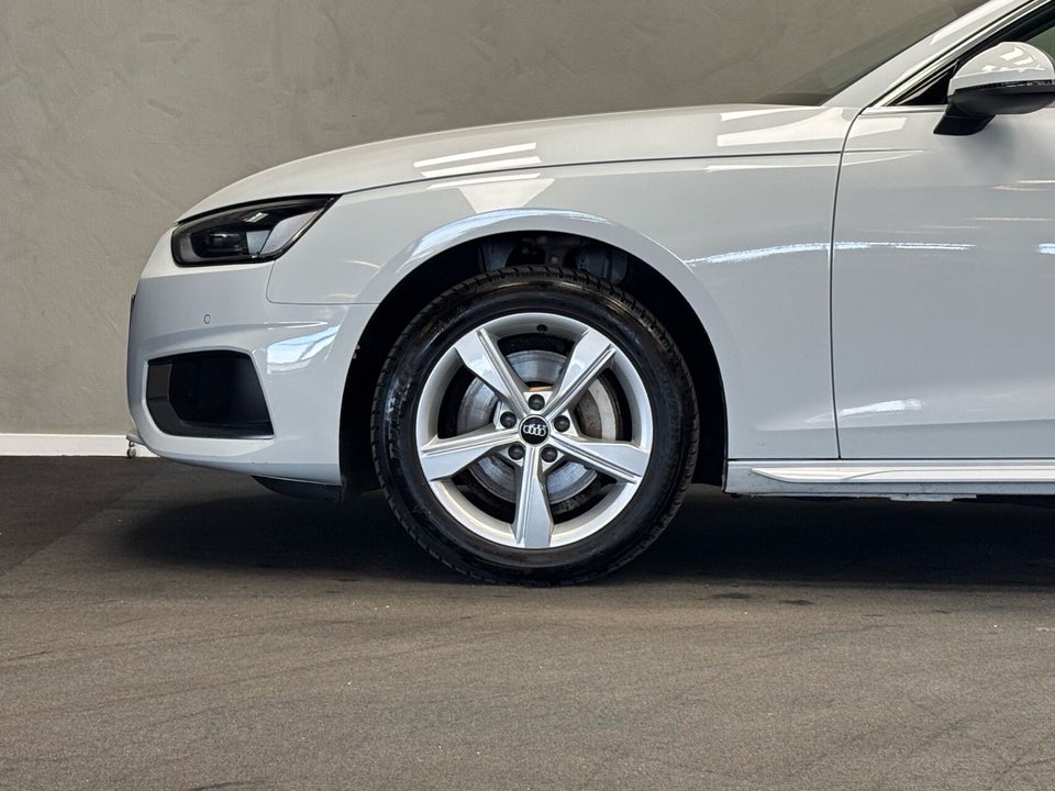 Audi A4 40 TFSi Prestige plus Avant S-tr. 5d