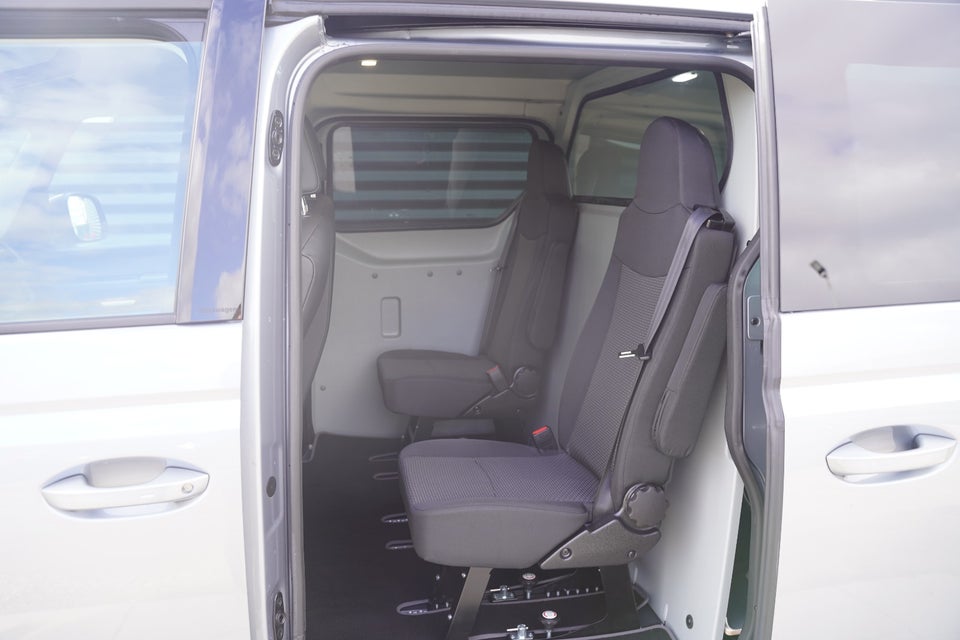 VW ID.Buzz 77 Pro Van 5d