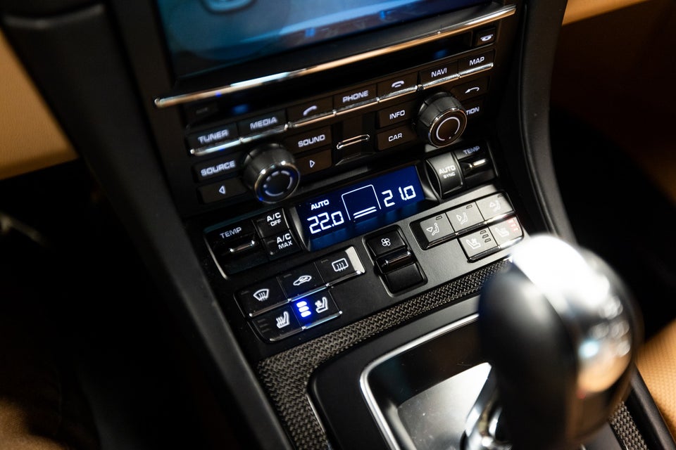 Porsche 911 Turbo S 3,8 Coupé PDK 2d