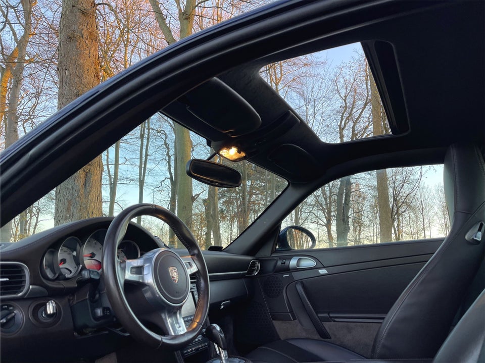 Porsche 911 Carrera 4S 3,8 Coupé PDK 2d