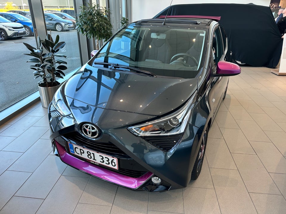 Toyota Aygo 1,0 VVT-i x-style 5d