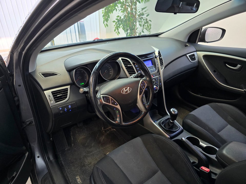 Hyundai i30 1,6 CRDi 110 Active+ 5d