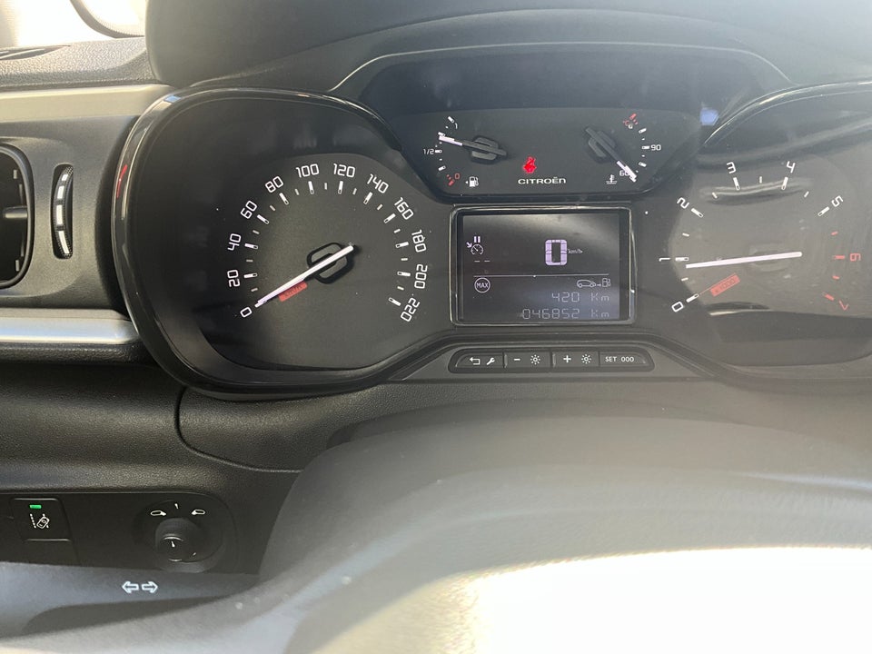 Citroën C3 1,2 PureTech 82 Iconic 5d