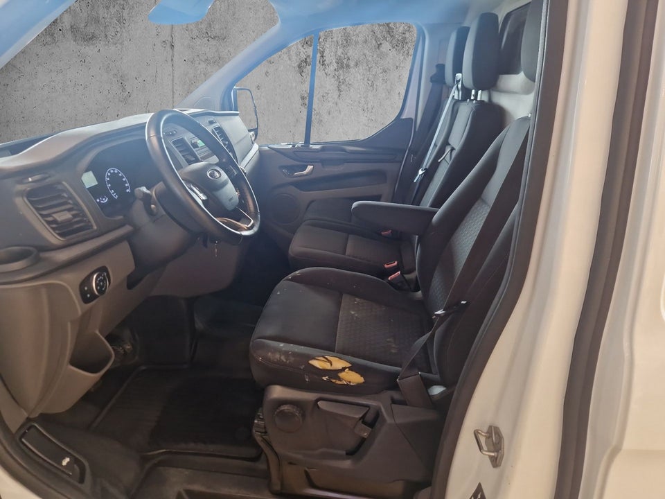 Ford Transit Custom 300L 2,0 TDCi 130 Trend