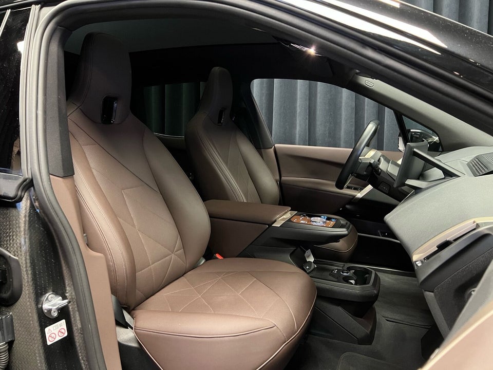 BMW iX xDrive40 5d