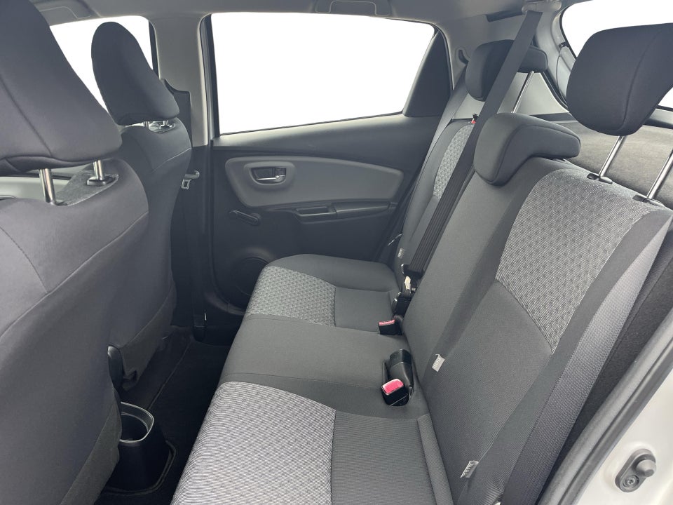 Toyota Yaris 1,0 VVT-i T2 5d