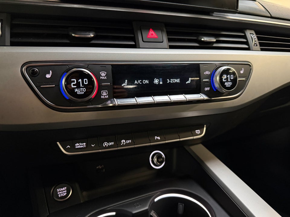 Audi A4 40 TFSi S-line Prestige Tour plus Avant S-tr. 5d