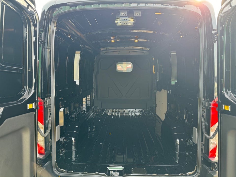 Ford Transit 350 L2 Van 2,0 TDCi 130 Trend H2 FWD