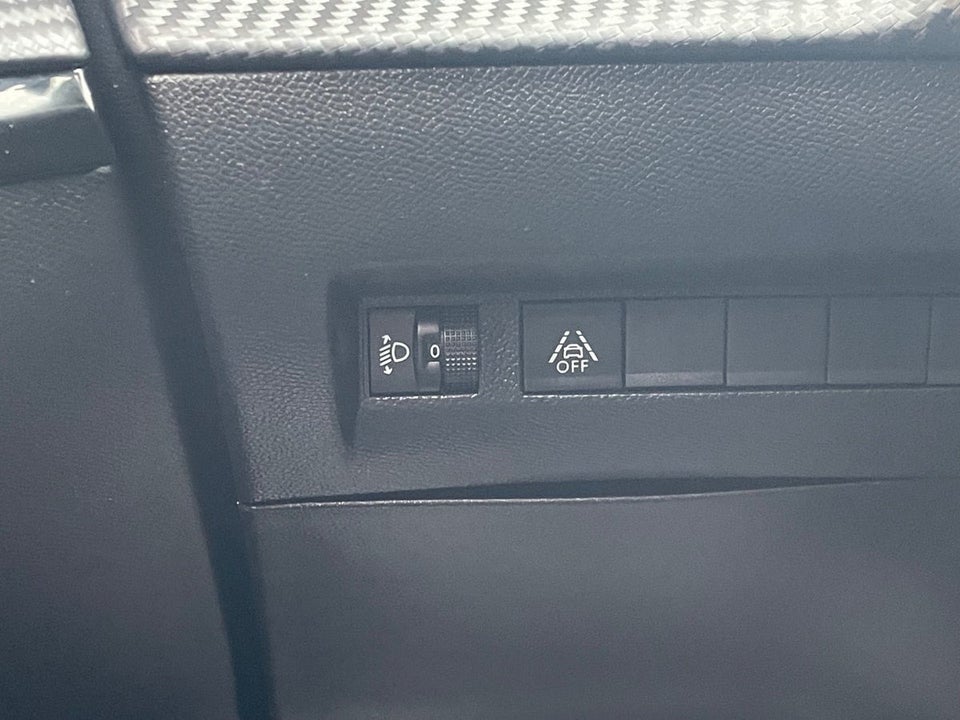 Peugeot 208 1,2 PureTech 100 Active+ 5d