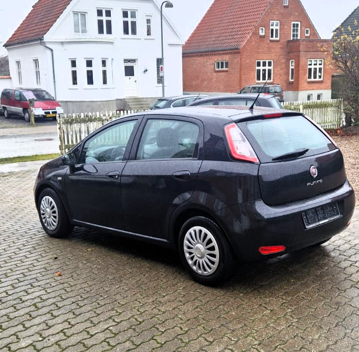 Fiat Punto 1,3 MJT 85 Lounge 5d