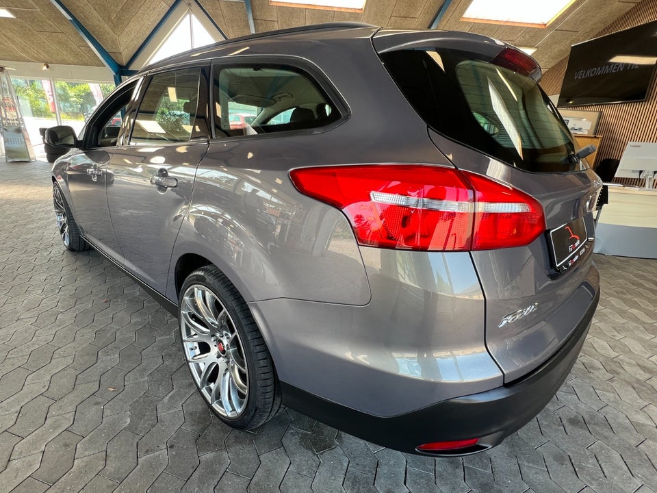 Ford Focus 1,0 SCTi 125 Business stc. aut. 5d
