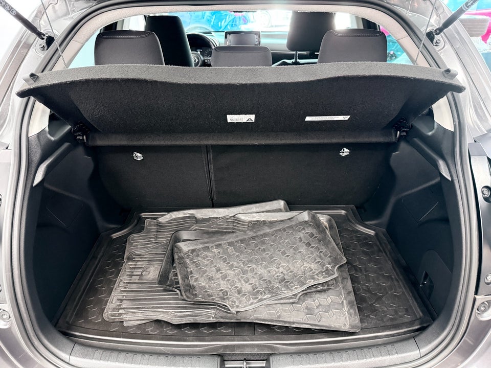 Toyota Yaris 1,5 Hybrid H3 Smart e-CVT 5d
