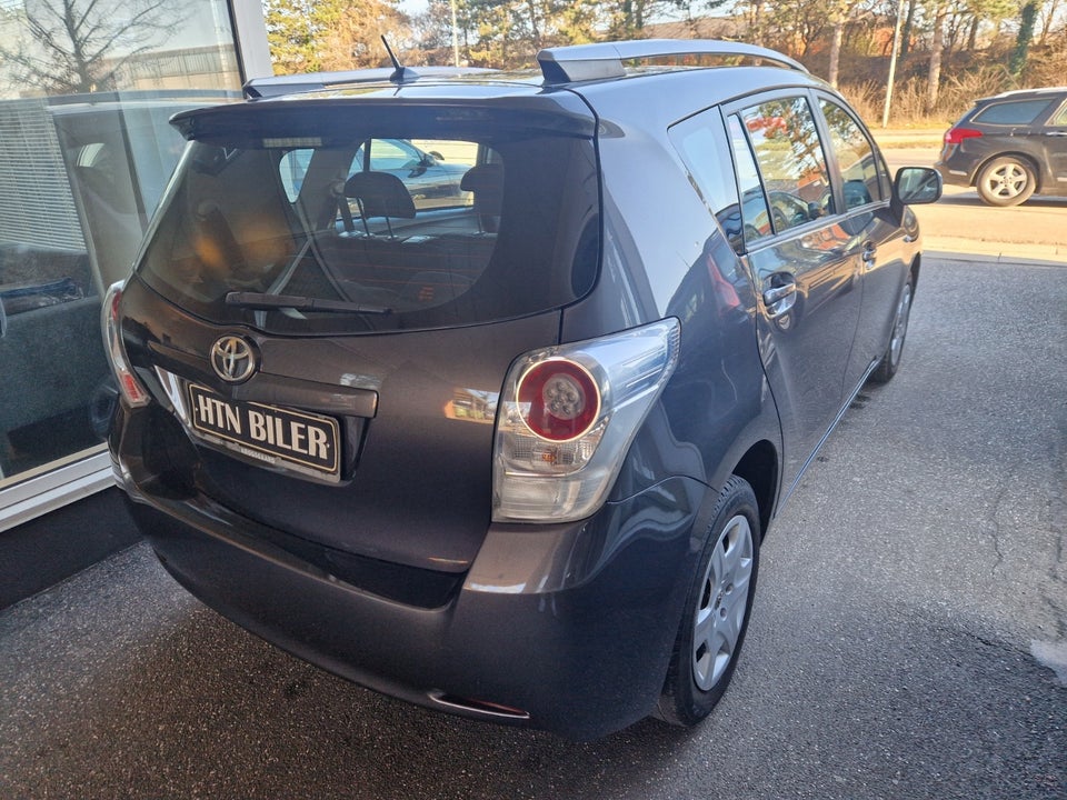 Toyota Verso 1,6 T1 7prs 5d