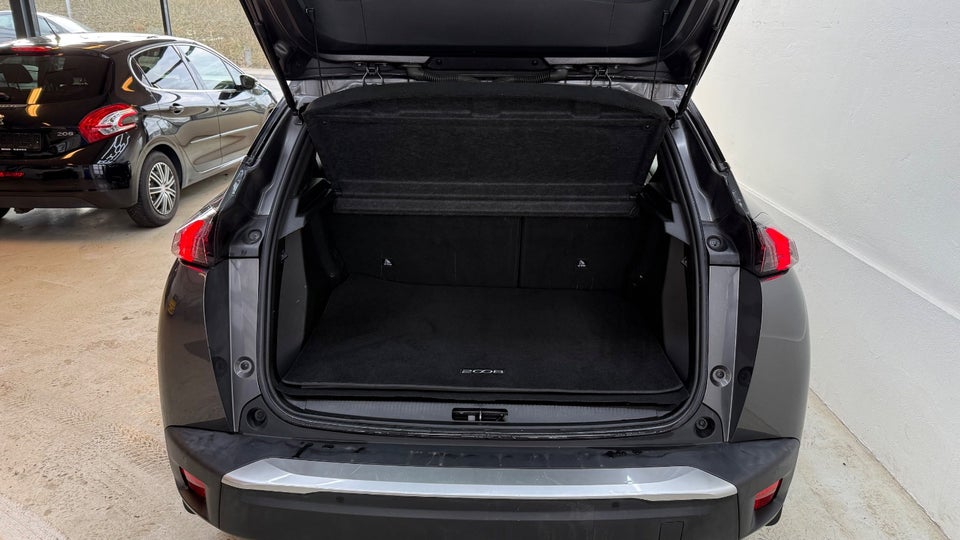 Peugeot 2008 1,2 PureTech 130 Allure Pack 5d