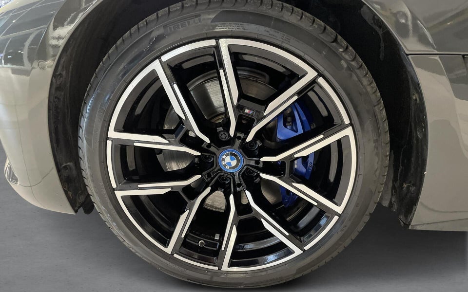 BMW i4 eDrive35 Fully Charged M-Sport 5d