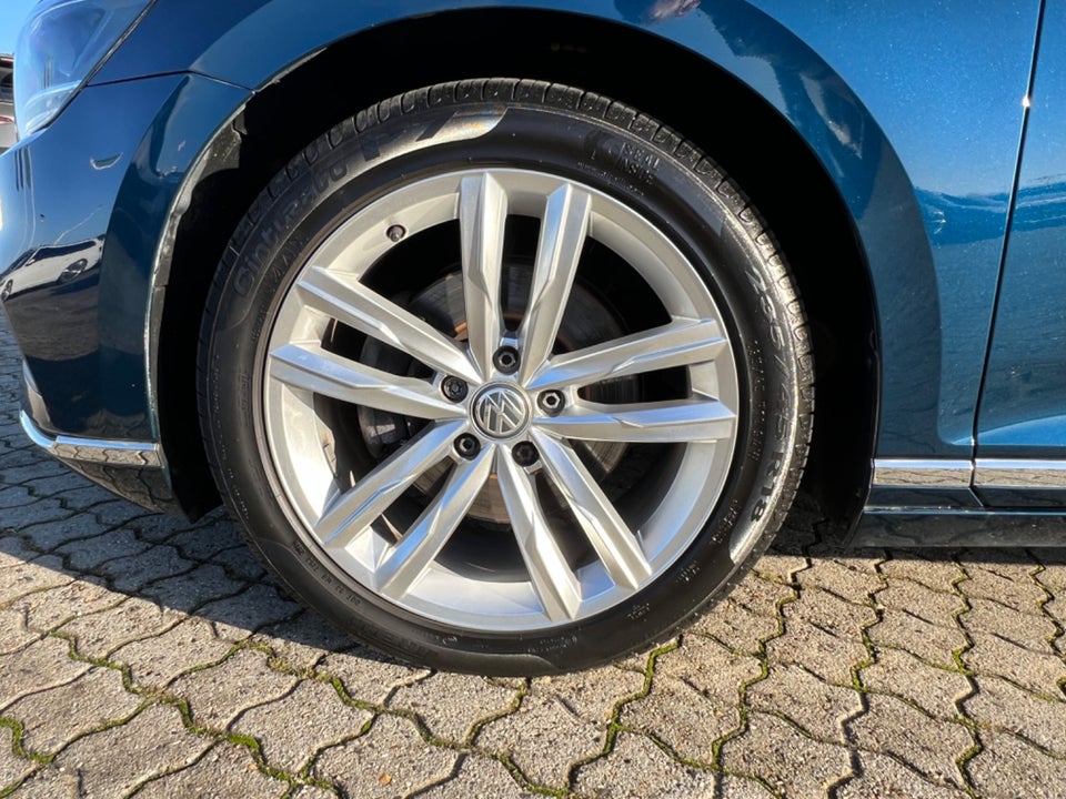 VW Passat 1,5 TSi 150 Elegance+ Variant DSG 5d