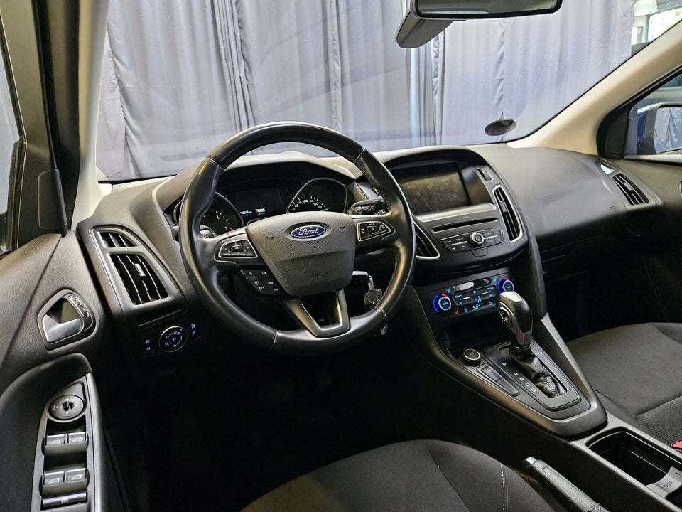 Ford Focus 1,5 TDCi 120 Business stc. aut. 5d