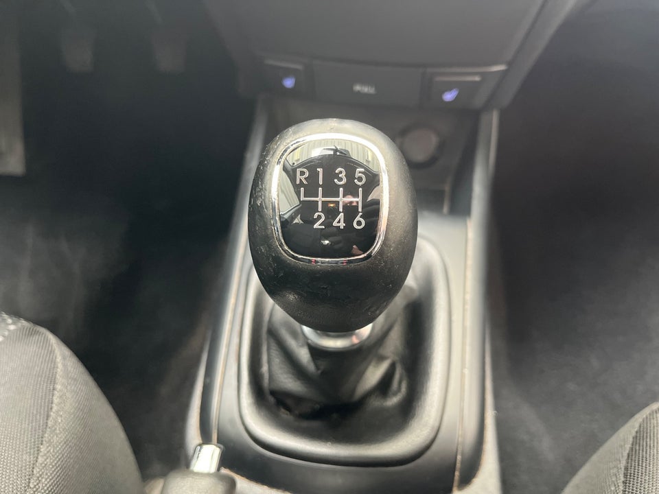 Hyundai i30 1,6 CRDi 90 Classic Sense Eco 5d