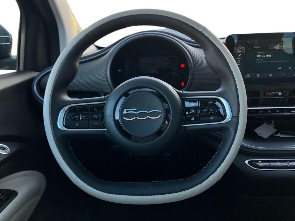 Fiat 500e 42 la Prima Sky 3d